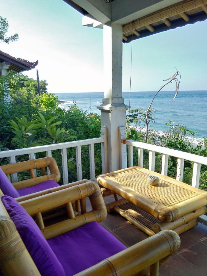 Stairway To Heaven Bungalows And Restaurant Amed  Room photo